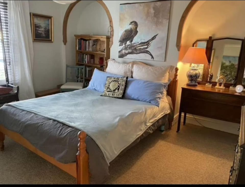 Charming Period 3 bed house with real log fire House in Huntingdonshire District