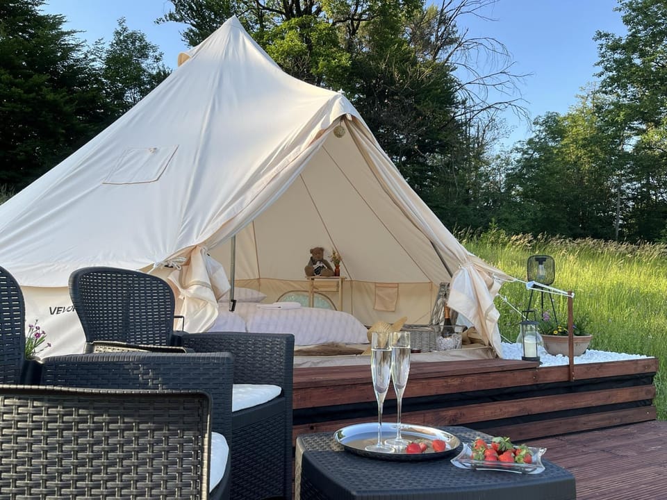 Vrhnika hill Luxury tent in Slovenia