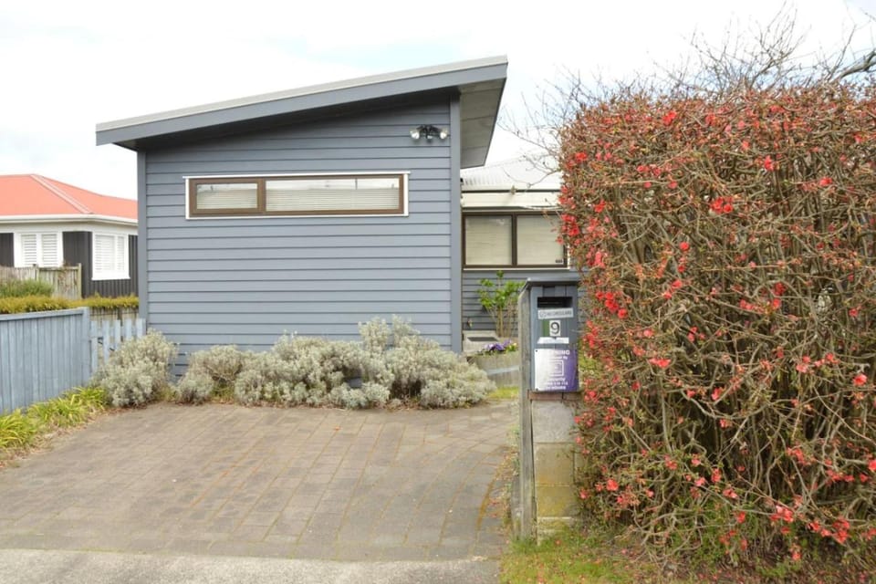 Popular Bird Area - Central Taupo Country House in Taupo