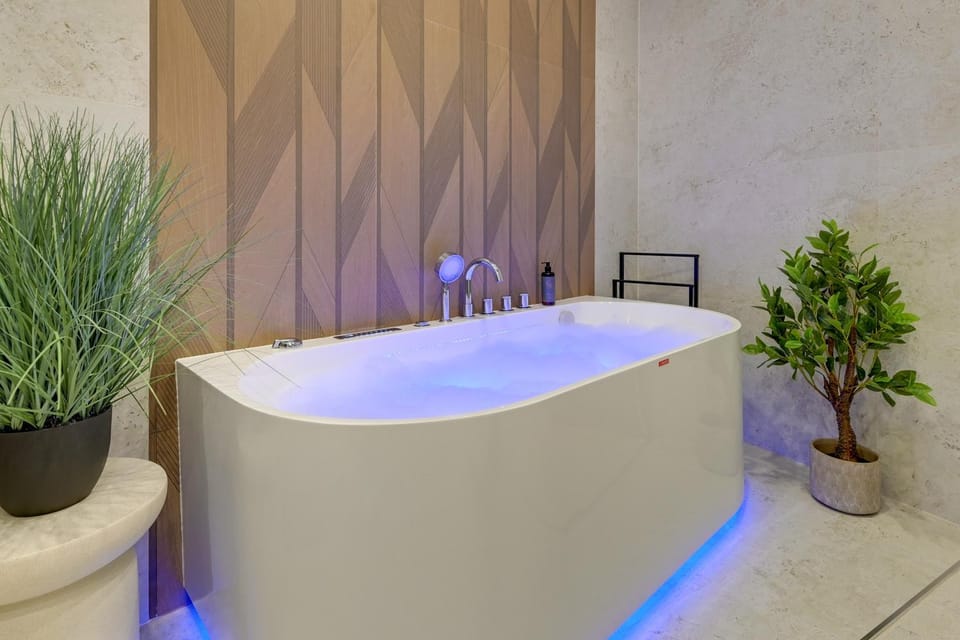 Hot Tub, Bathroom, Bath