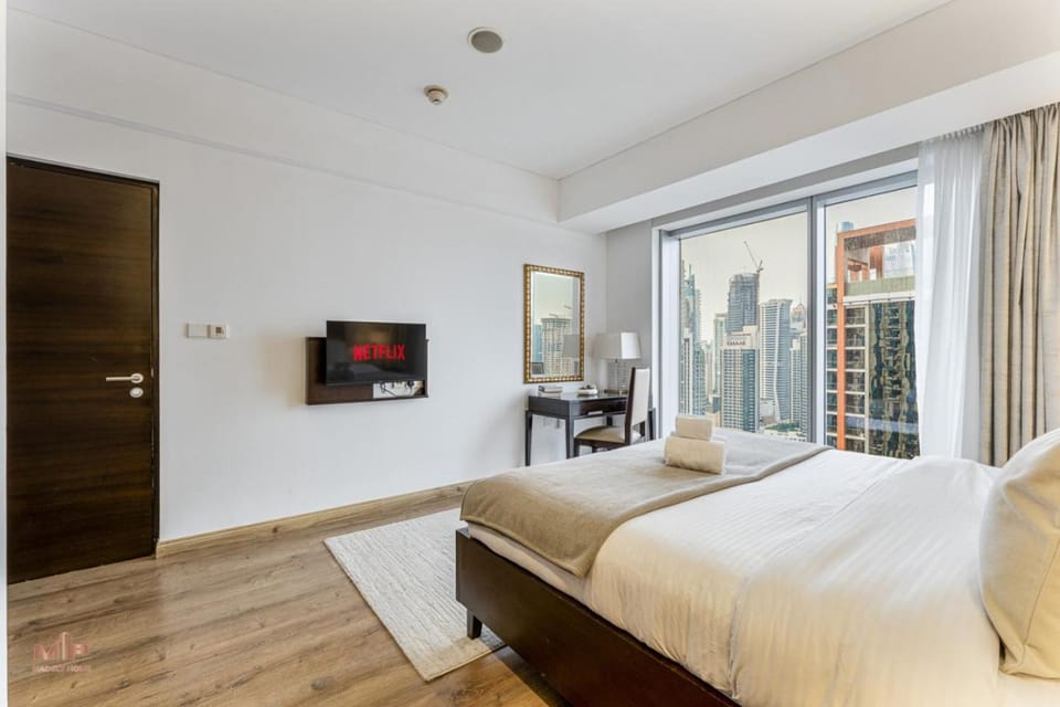 Madely JW Marriott, Address Marina Mall with Sea view House in Dubai