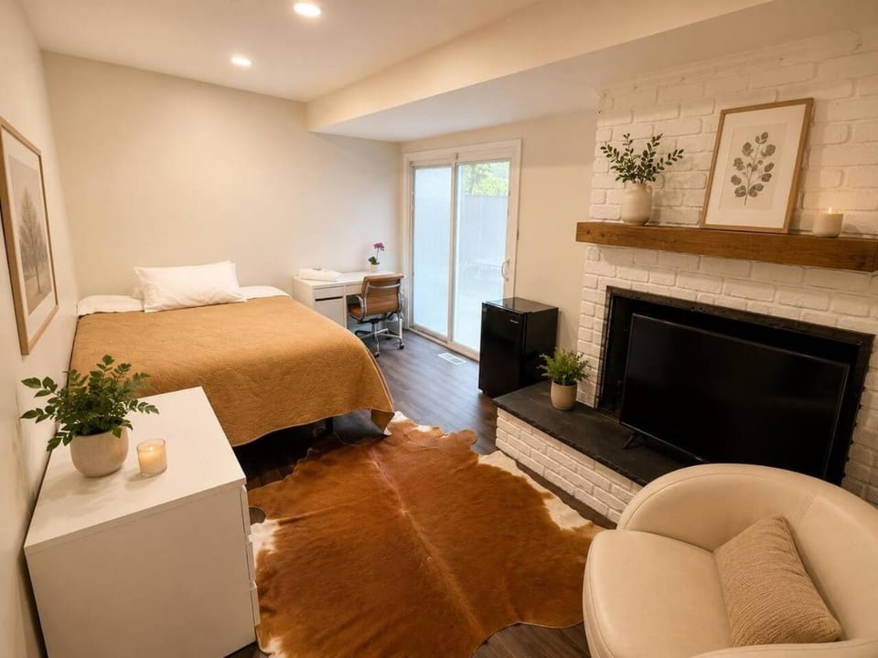 Cozy Suite Walk to Park and NYC Bus House in Paramus
