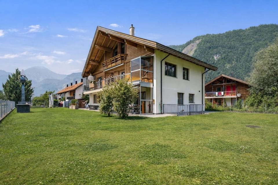 Property building, Garden, Garden view