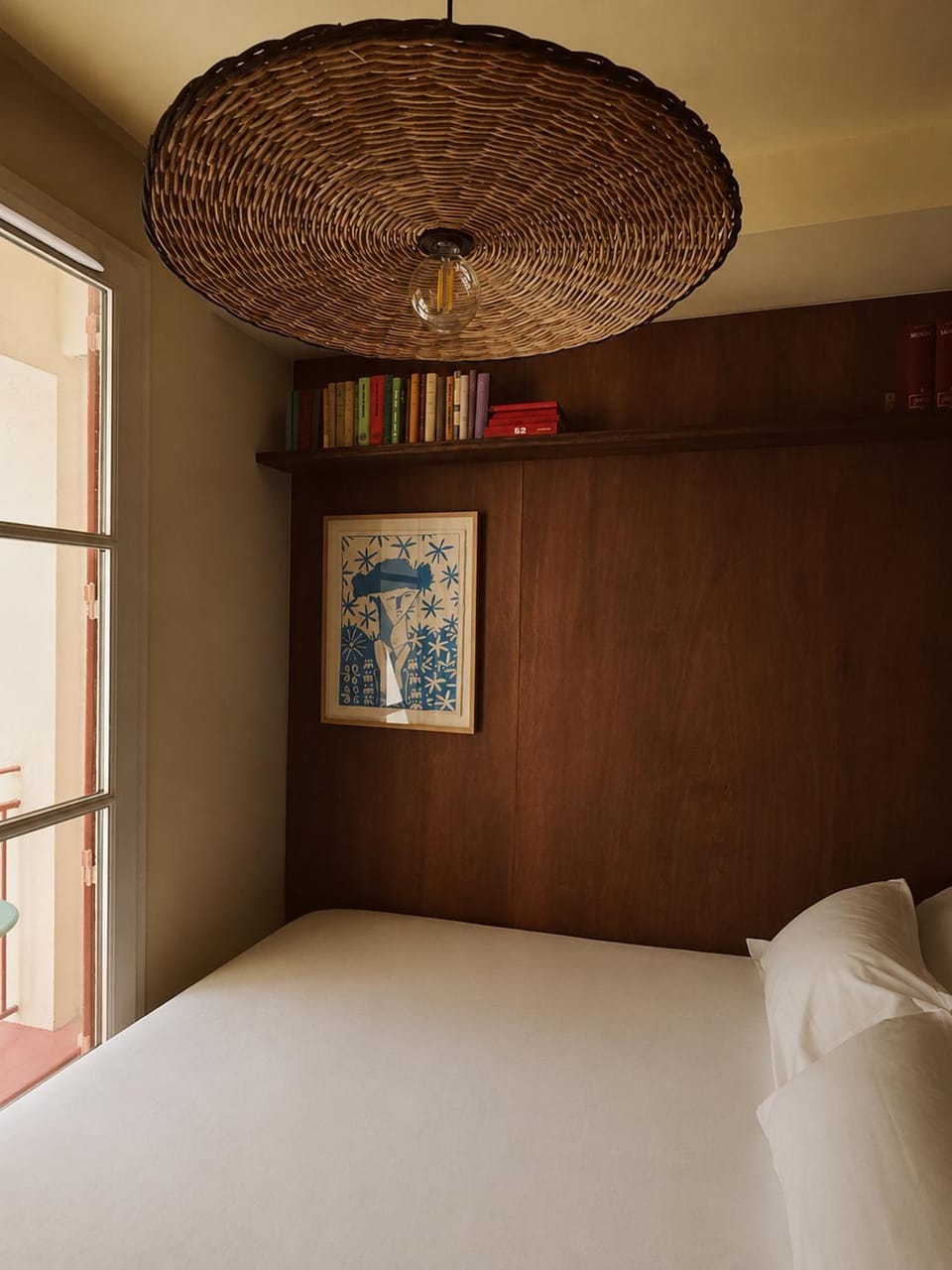 Bed, Library