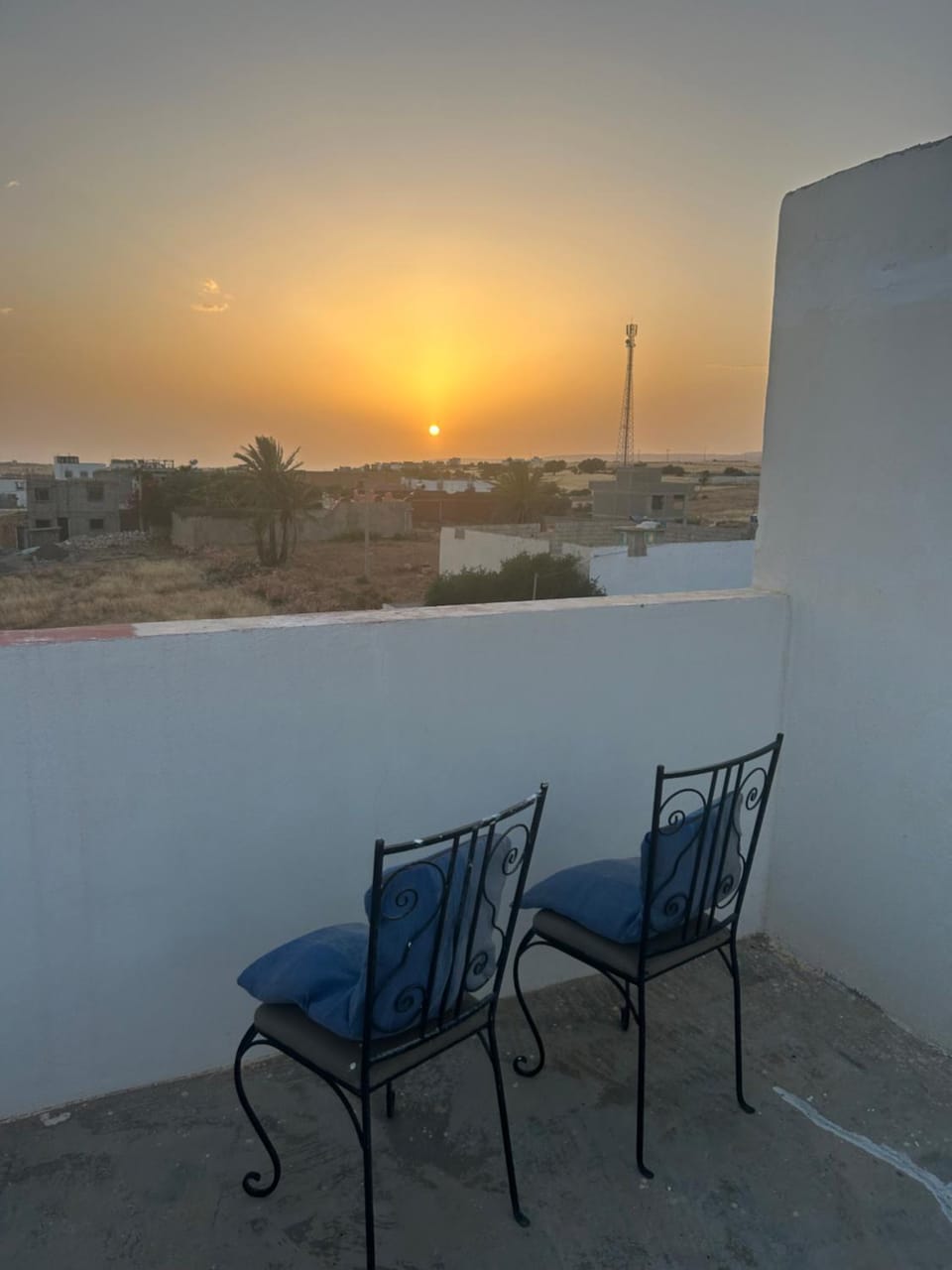 Day, Natural landscape, Balcony/Terrace