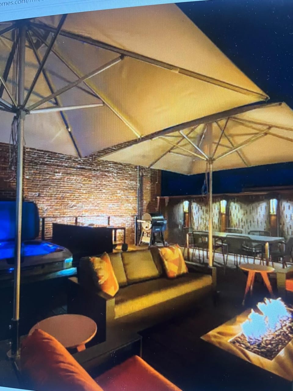 Stillwater 2 Level Loft with Rooftop Hot Tub with River view on Main Street Apartment in Stillwater