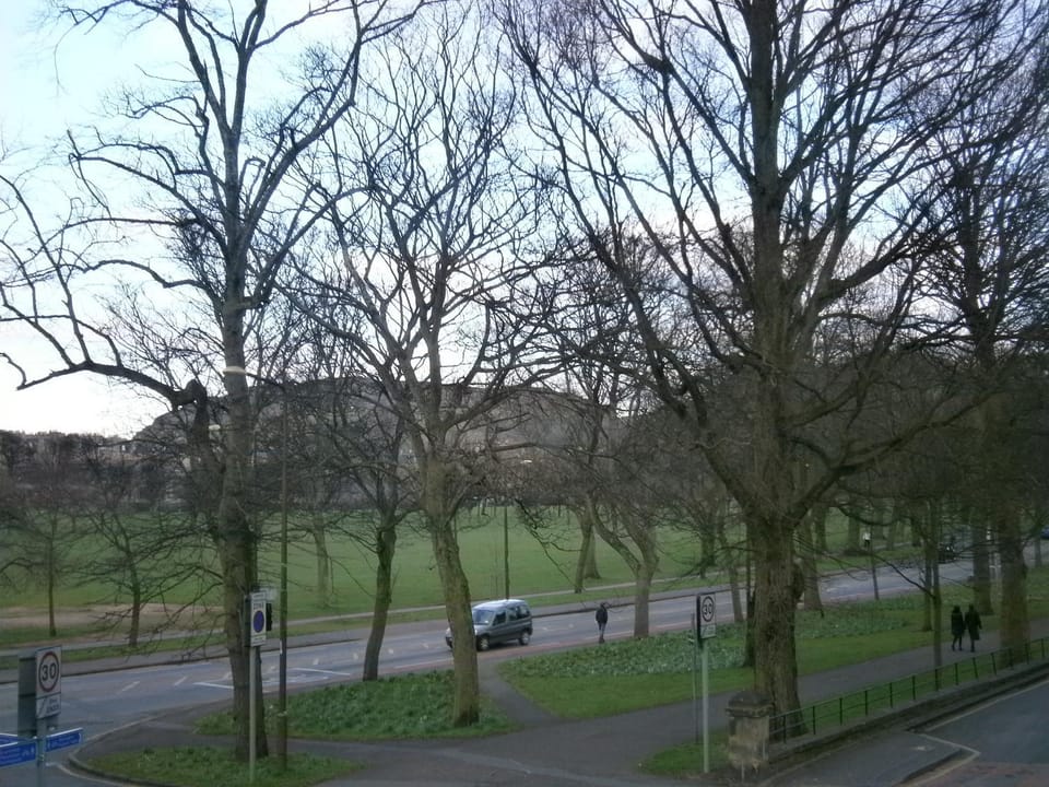 Central Apartment The Meadows Apartment in Edinburgh
