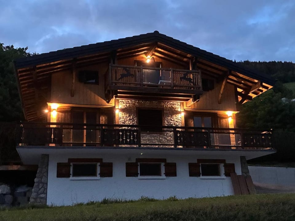 Property building, Night