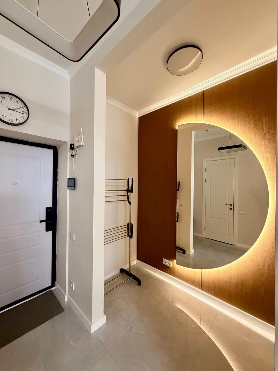 Комфорт сити Apartment in Almaty