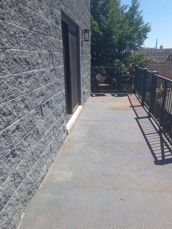 Spacious Modern Pilsen Retreat Sleeps 8 Near Downtown Chicago Apartment in Lower West Side