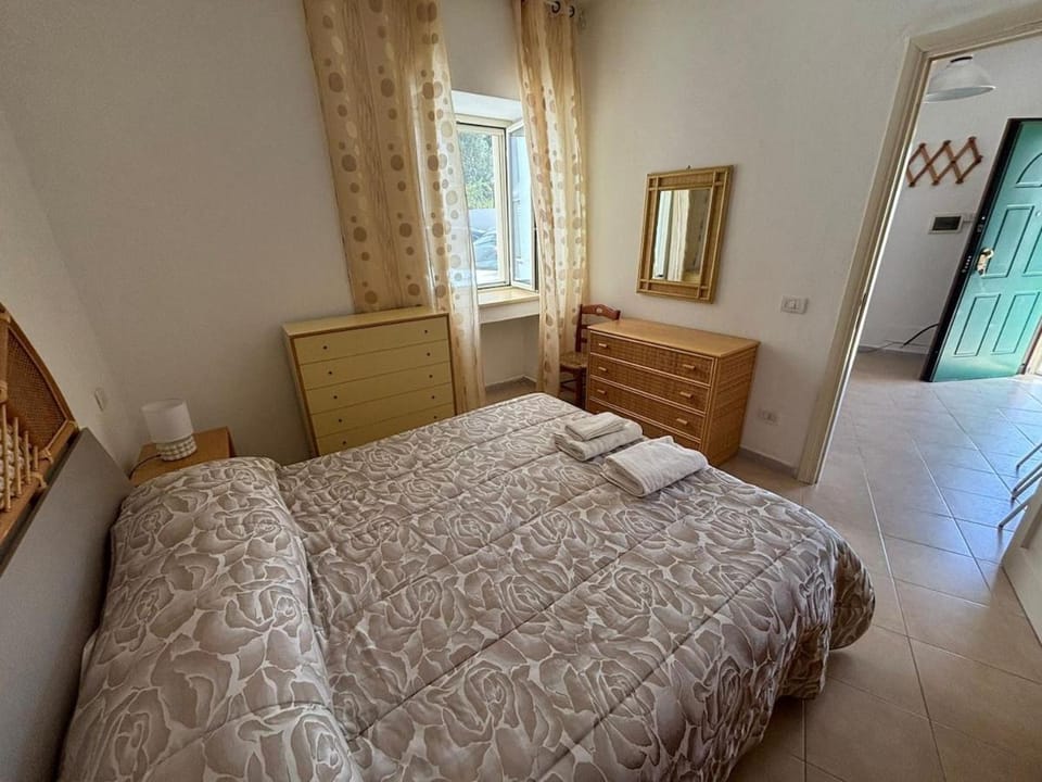 Cozy apartment Ulisse with private parking Apartment in Sperlonga