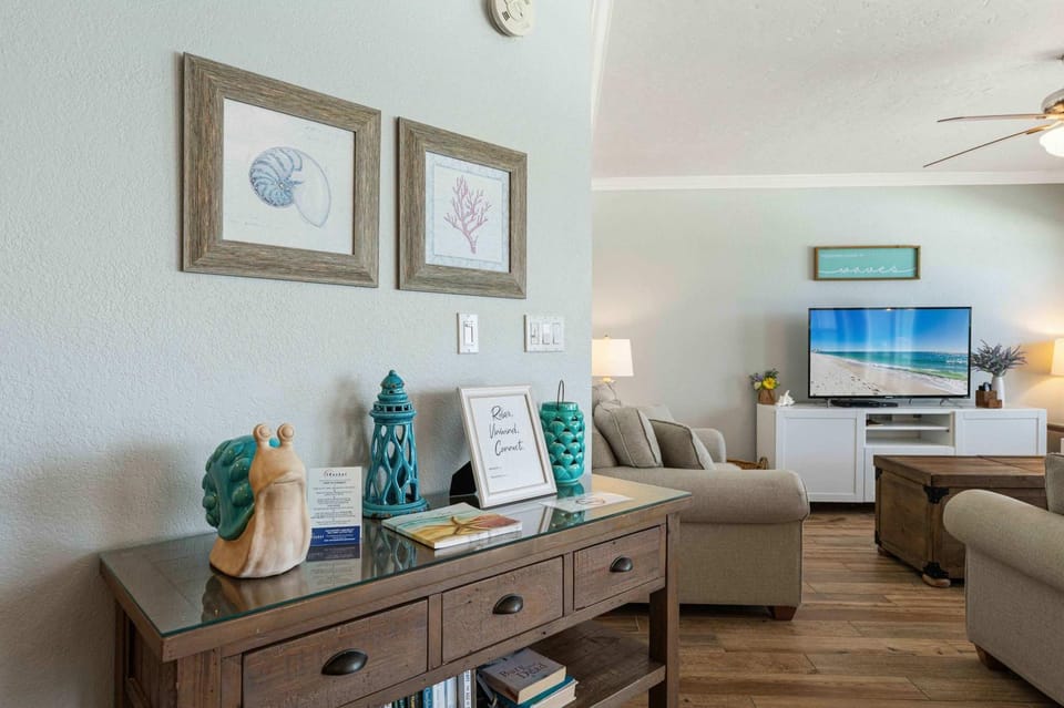 Islander Beach Resort Condo Ocean Views Pool House in Okaloosa Island