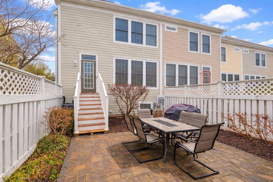 12 Village Green House in Ocean View