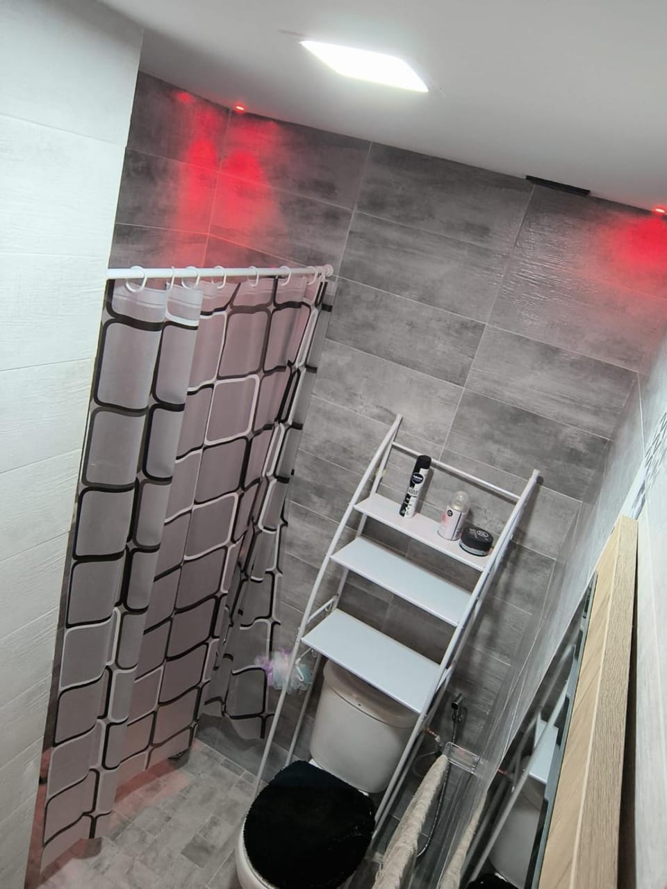 Bathroom, Bath
