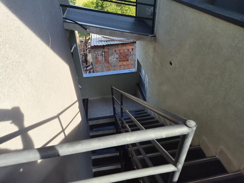 loft 15 em Salto Acomoda até 4 pessoas rede urbana Apartment in State of São Paulo