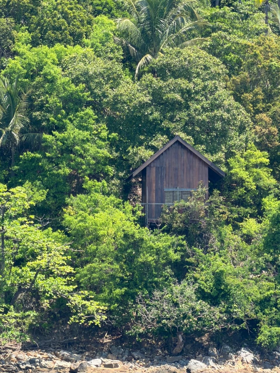 Private Island & Diving Center in Palawan Resort in Puerto Princesa