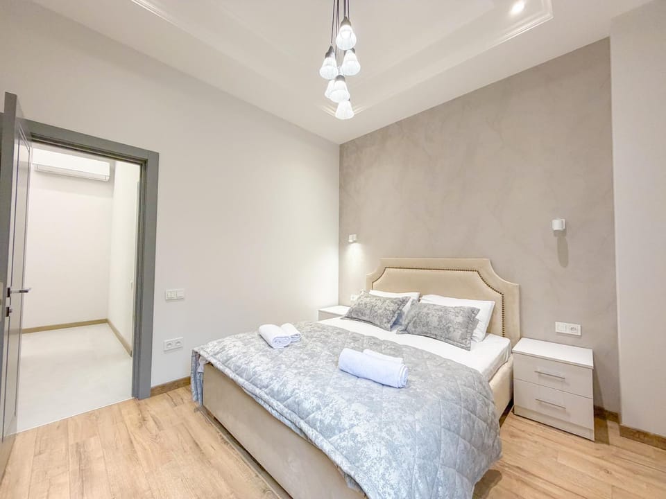 Quiet Oasis near Center Garden and Free Parking 3 Apartment in Yerevan