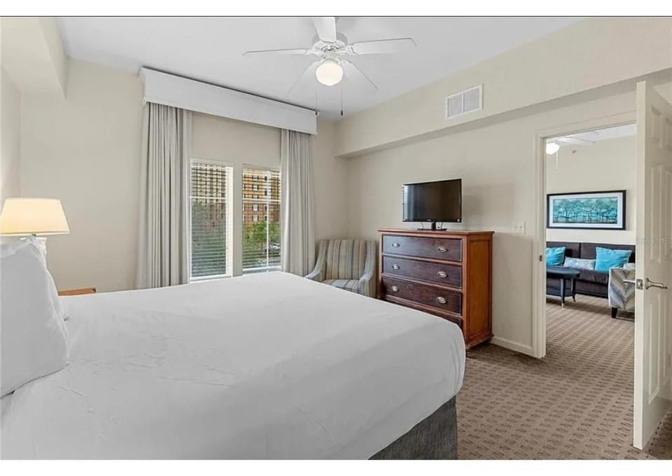Lake Buena Vista Resort Village and Spa, Near Disney Apartment hotel in Orlando