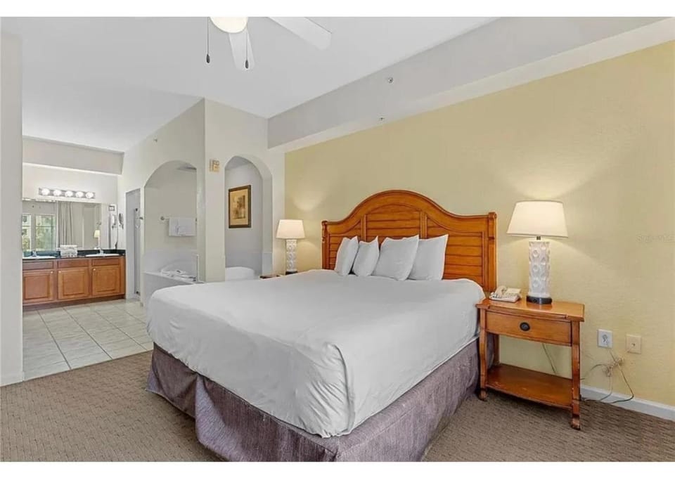 Lake Buena Vista Resort Village and Spa, Near Disney Apartment hotel in Orlando