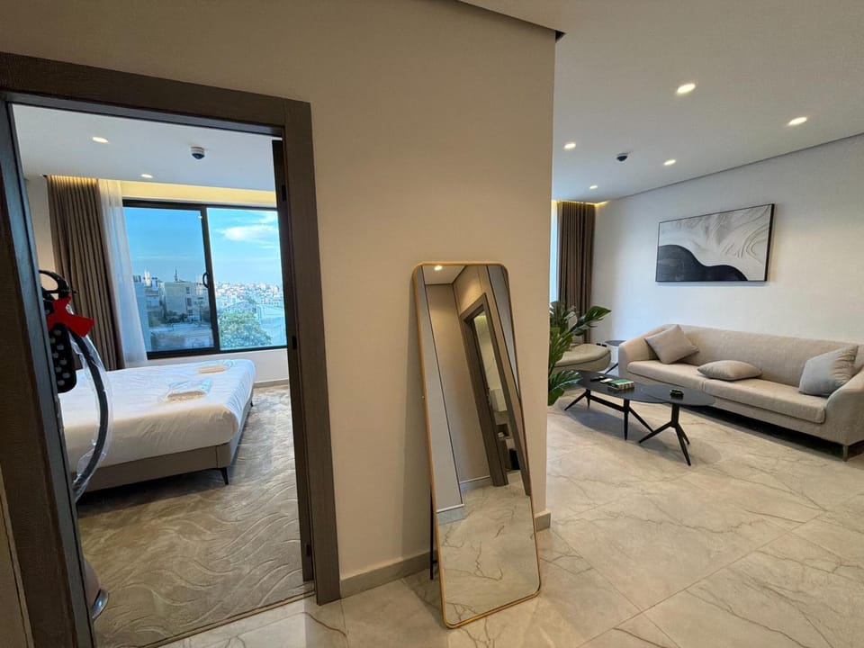 413 tara-JRE Jabal Al Lweibdeh with stunning view Apartment in Africa