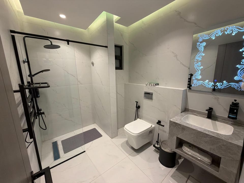 413 tara-JRE Jabal Al Lweibdeh with stunning view Apartment in Africa