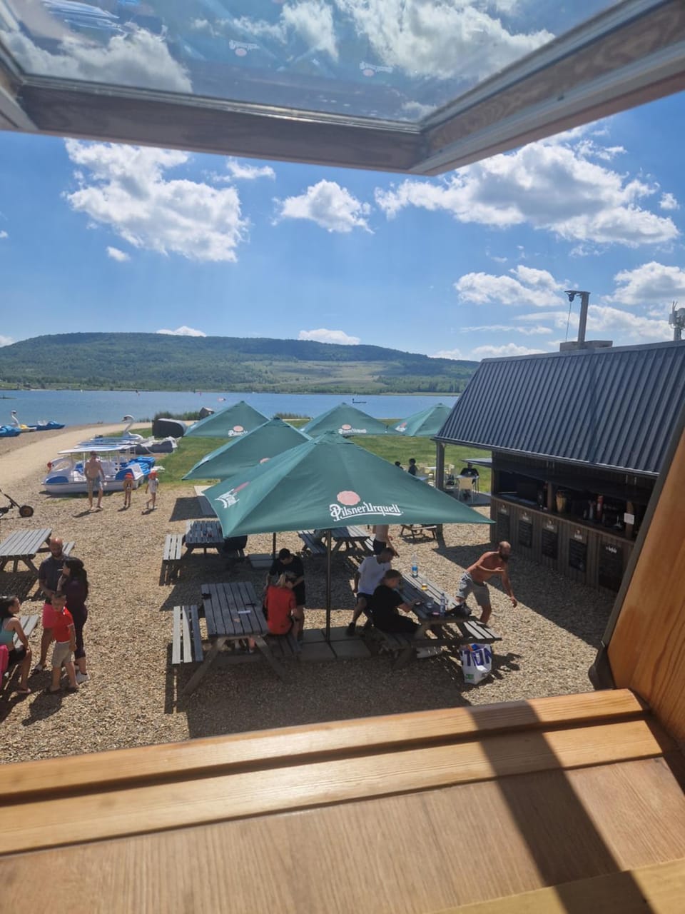 Rodinný 4 lůžkový pokoj s výhledem na Jezero Milada Ústí nad Labem Campground/ 
RV Resort in Saxony