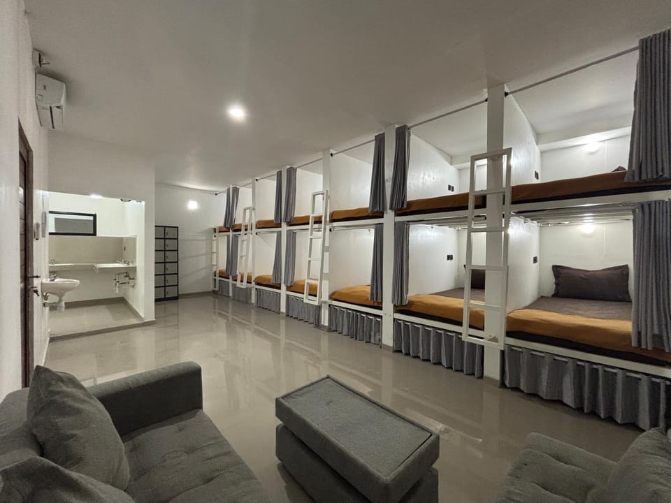 Bed, bunk bed