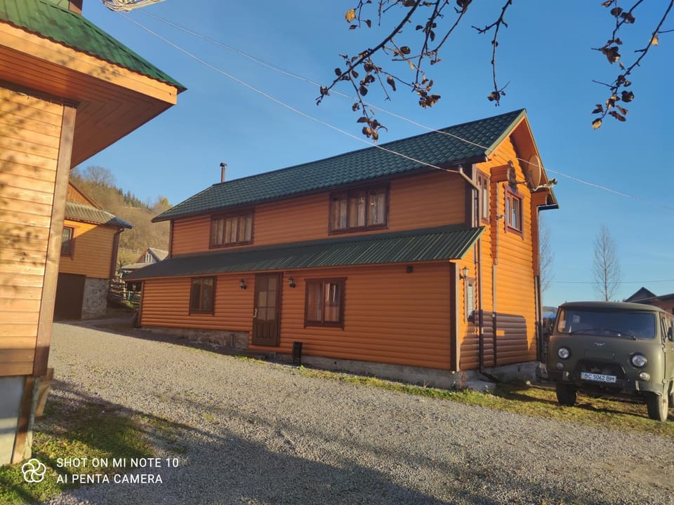 Sadyba Geredzhuka Nature lodge in Ukraine