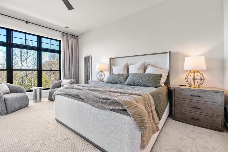 New Luxury Condo - Egg Harbor-Indoor Pool Gym House in Egg Harbor