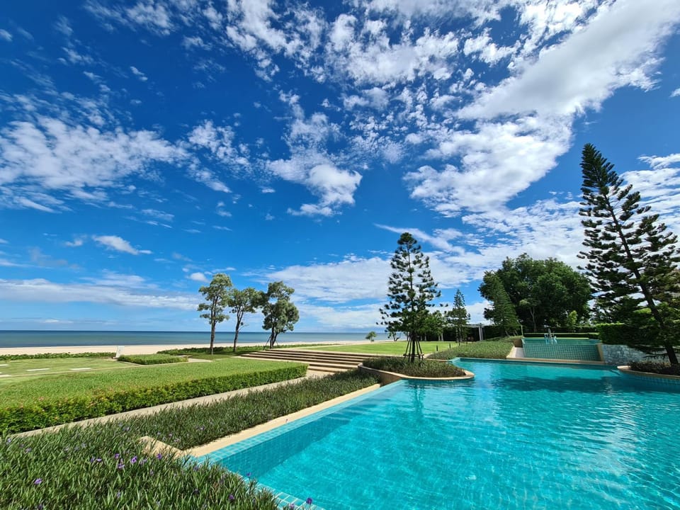 Beach, Swimming pool