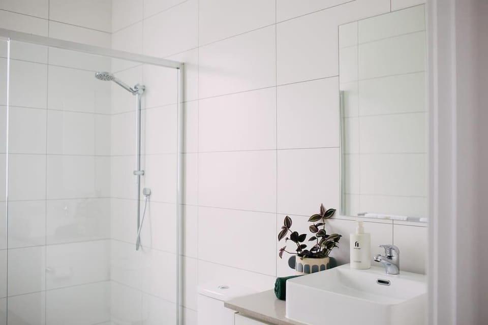 Golf Course Escape - Relaxed Coastal Stay House in Anglesea