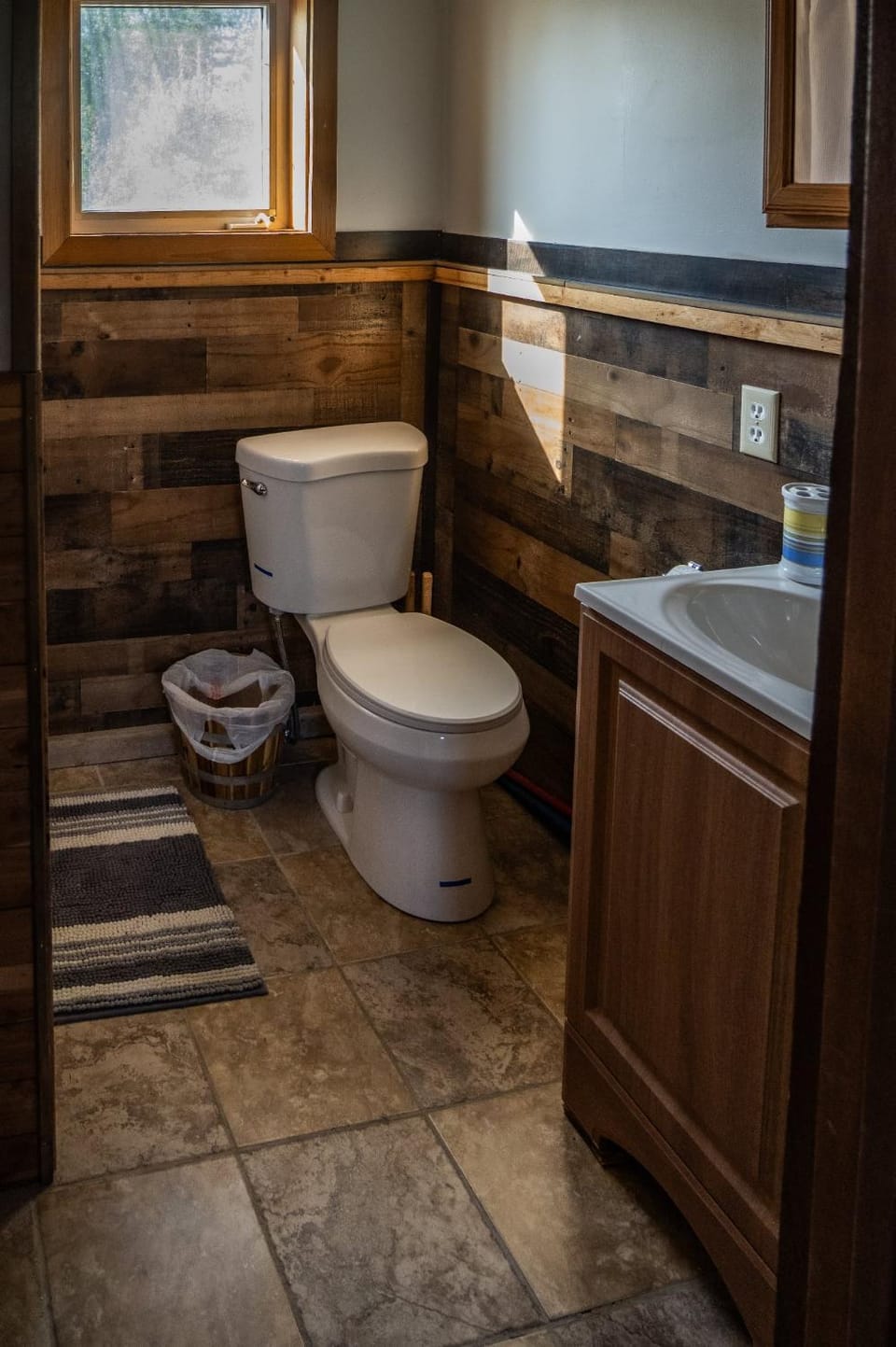 Toilet, Bathroom