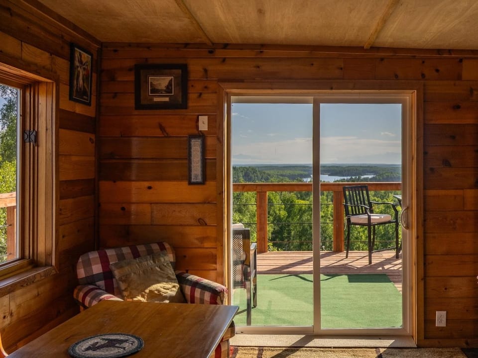 Natural landscape, Living room