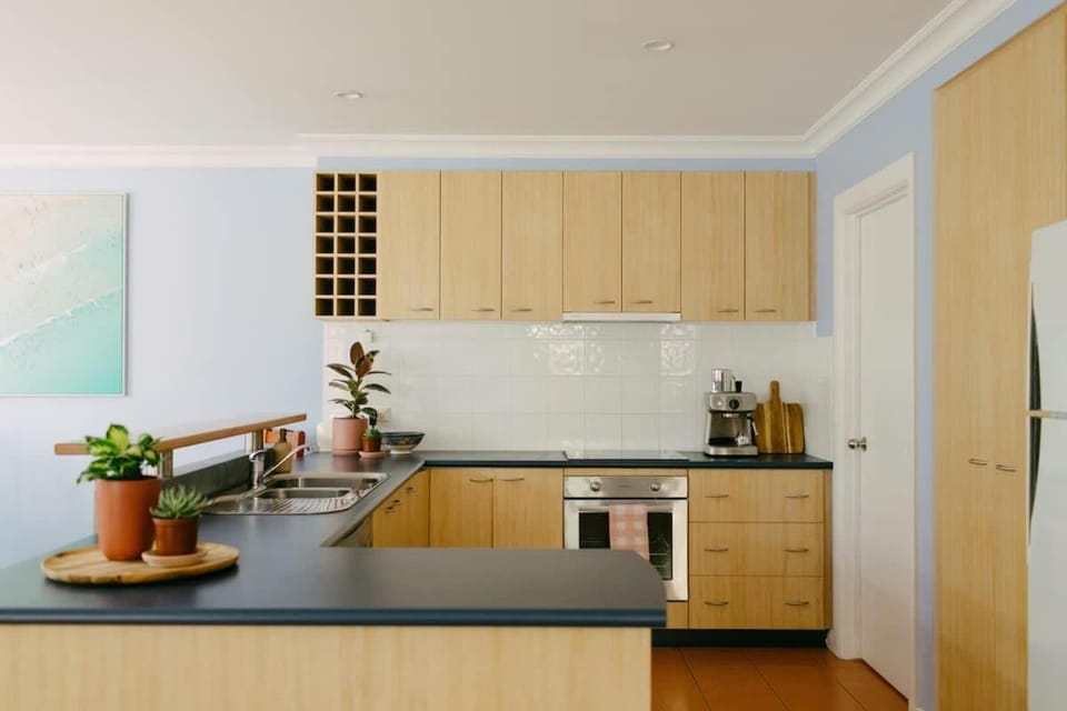Unbeatable Location - Walk to the Beach & Shops House in Anglesea
