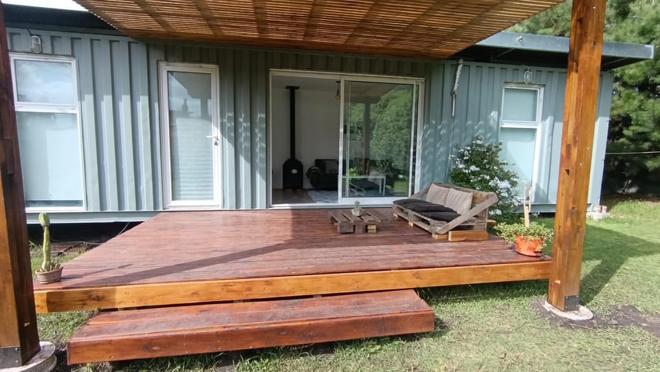 Loft container en Los Acantilados House in Mar del Plata