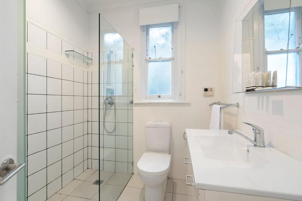 The 450 Collection Double Bay Stays Suite 3 Apartment in Sydney