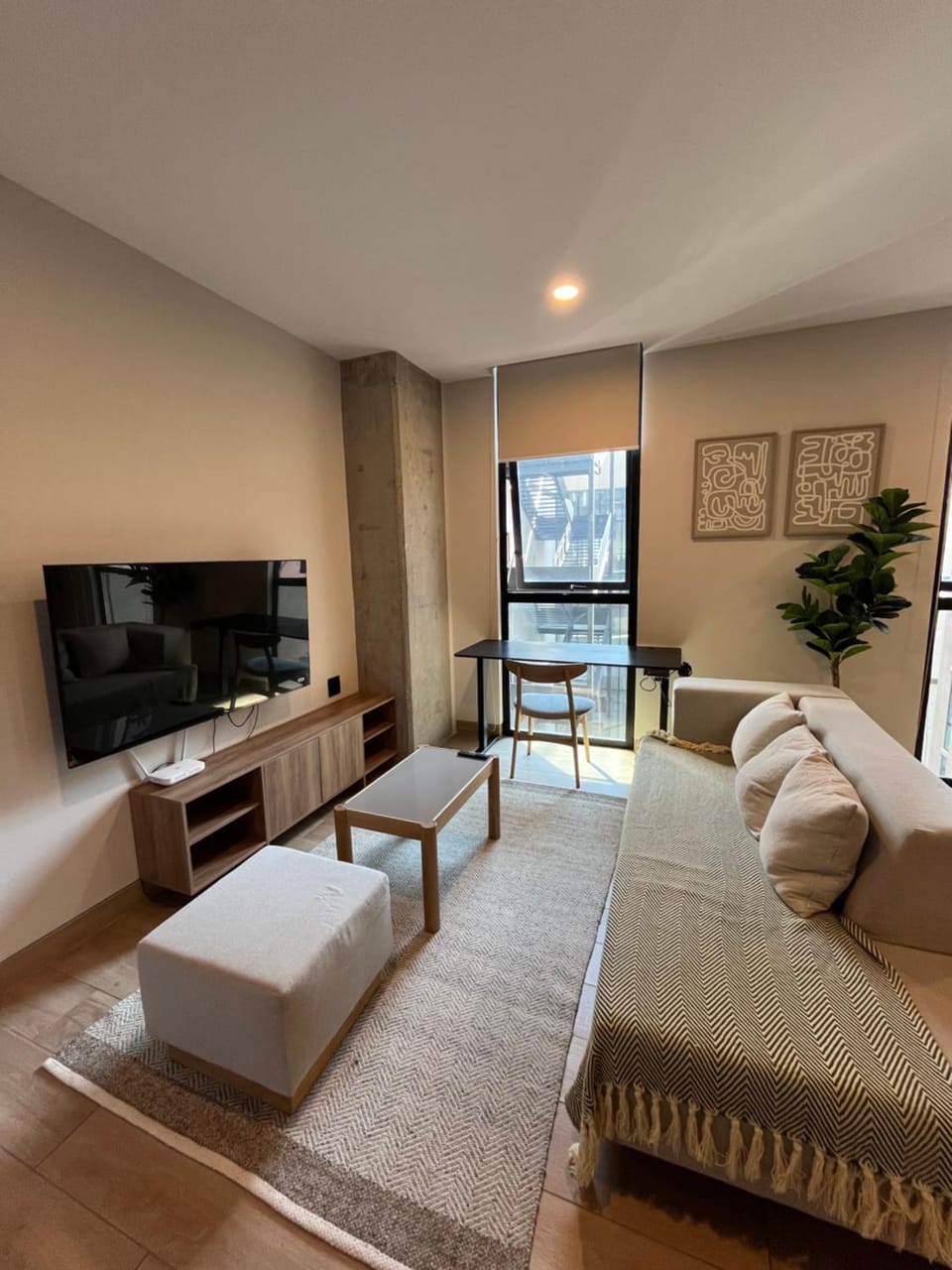 Hermoso loft en torre Margot a una cuadra de Expo Guadalajara Apartment in Guadalajara