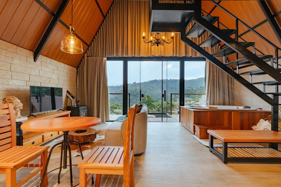 Chalés Solenne Chalet in Campos do Jordão