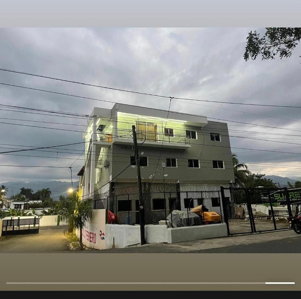 Torre lujosa en bonao Apartment in La Vega Province