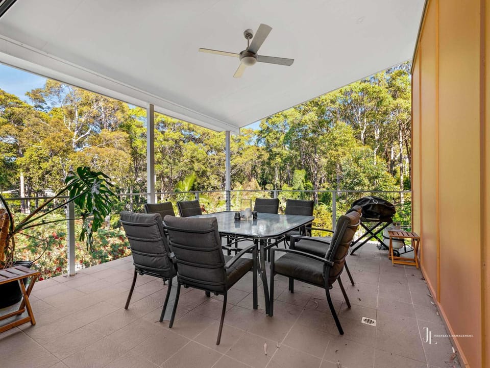 Patio, Balcony/Terrace, Seating area, Dining area