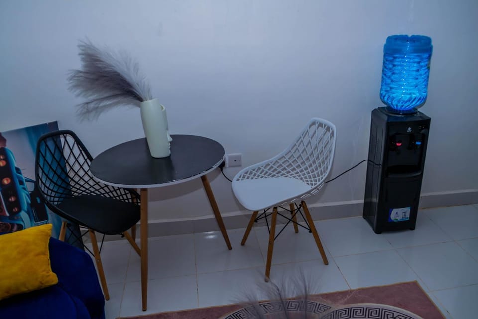M's BNB Apartment in Kenya
