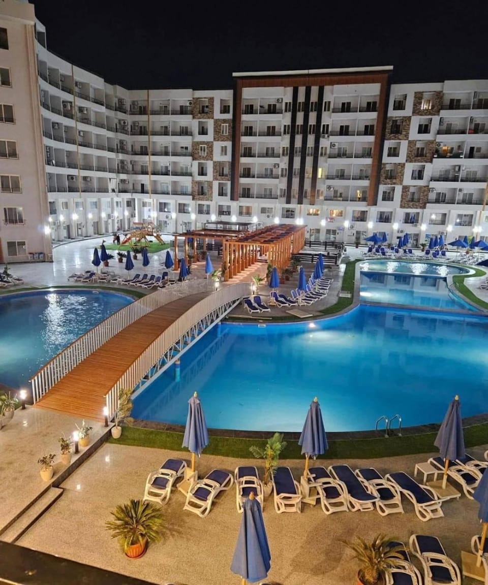 Night, Lounge or bar