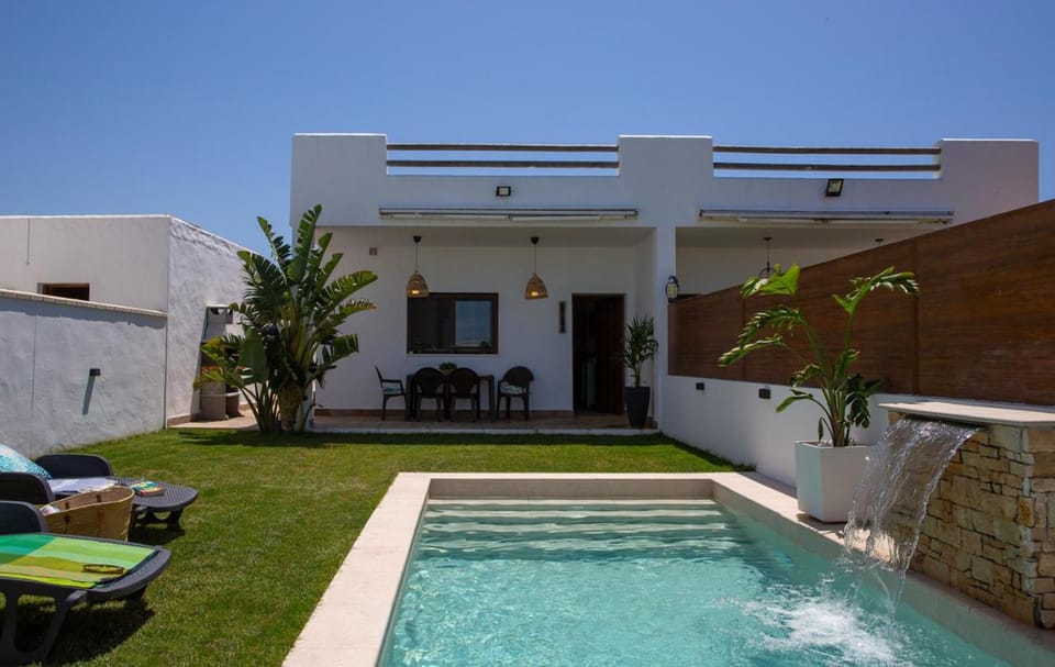 Garden, Swimming pool