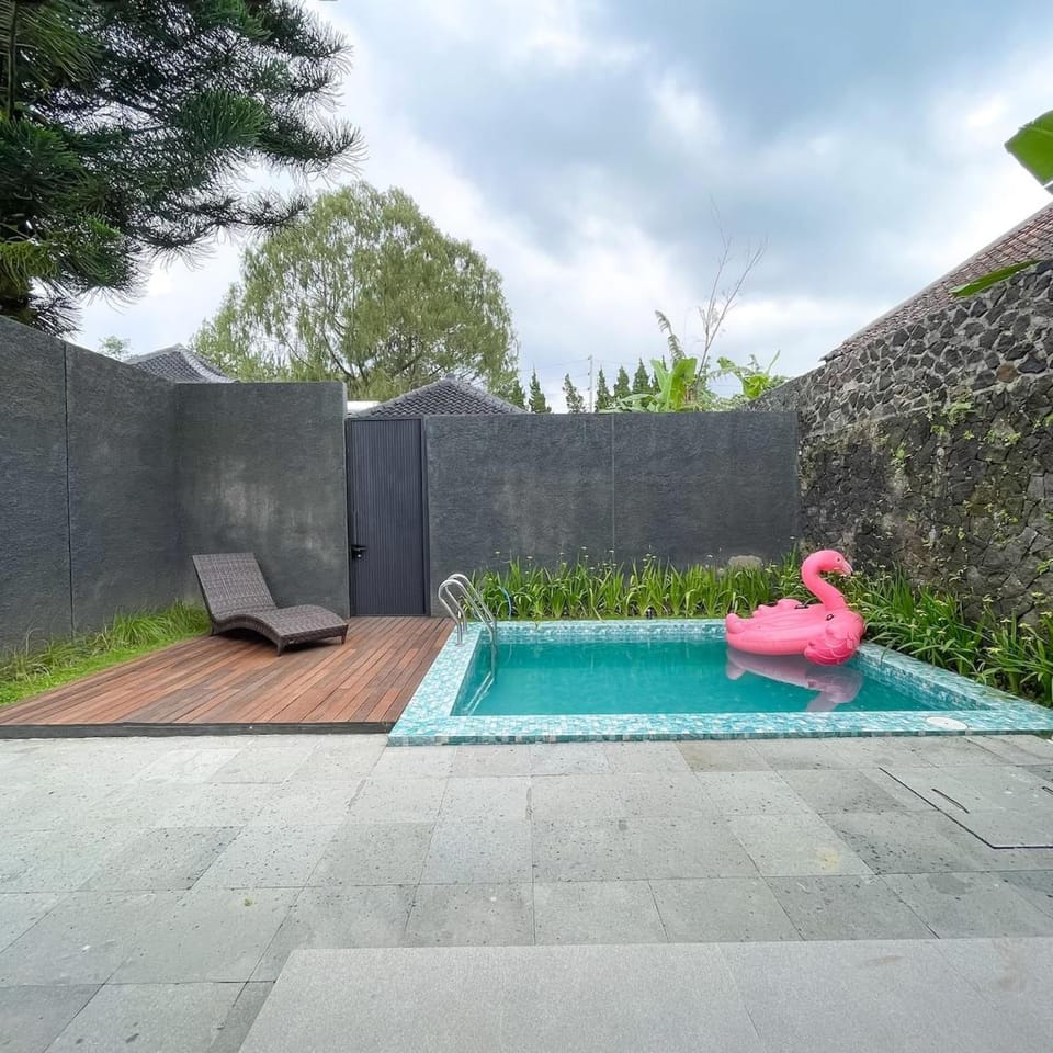 Family retreat 6 bedroom villa - Fulton Bottega Villa in Special Region of Yogyakarta