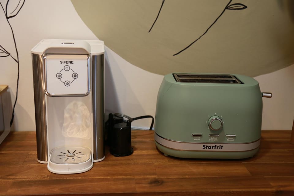 Coffee/tea facilities