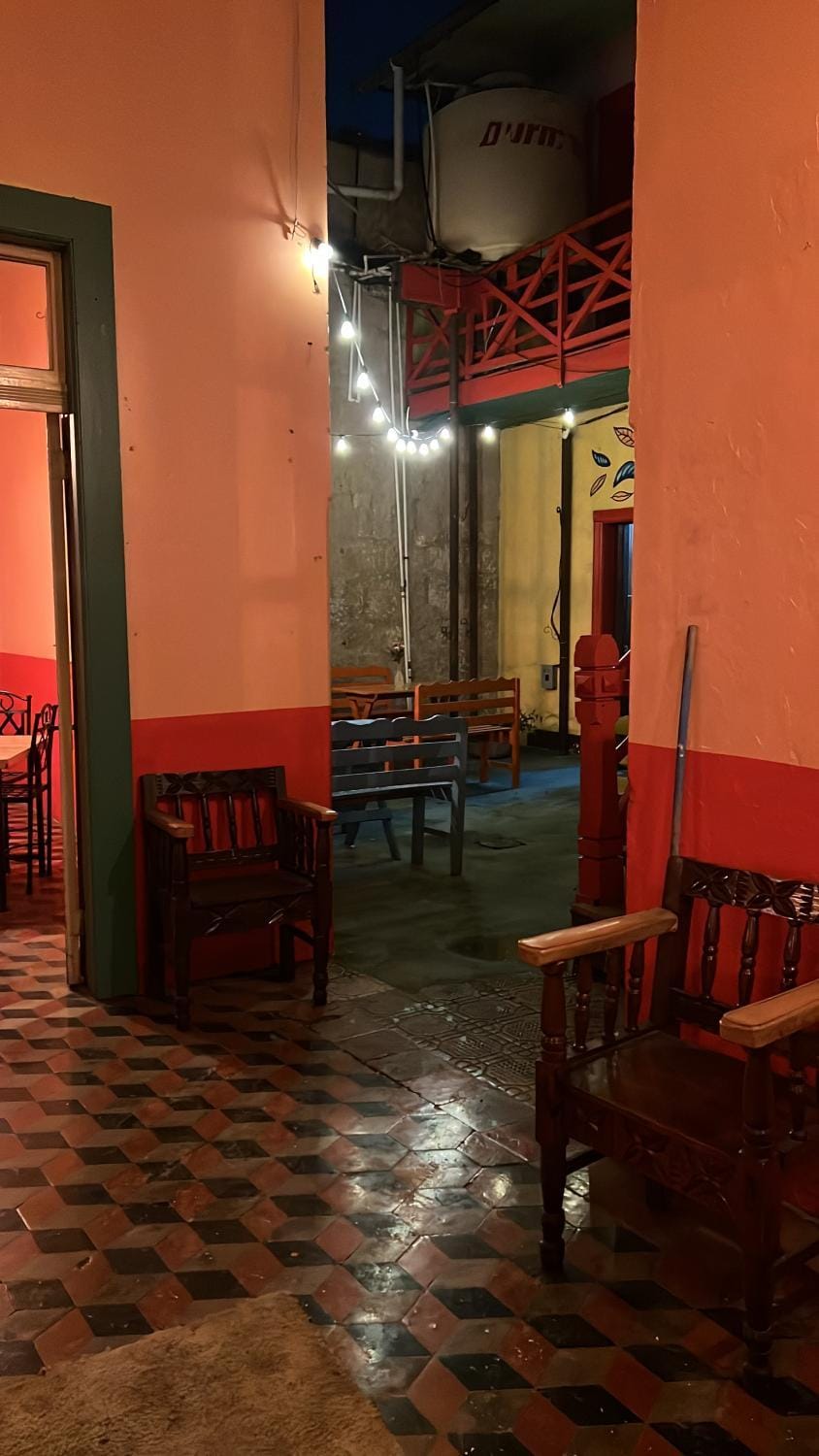 La Regis Restaurante Bed and Breakfast in Guatemala