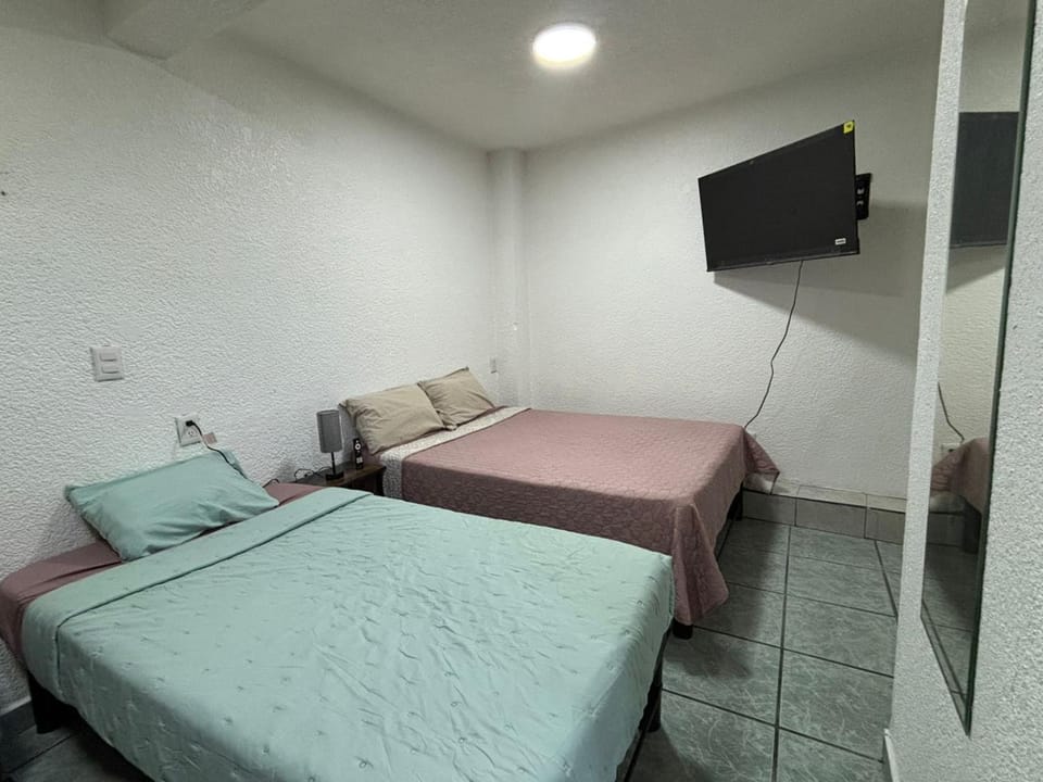 Alo Morelos Bed and Breakfast in Mexico City