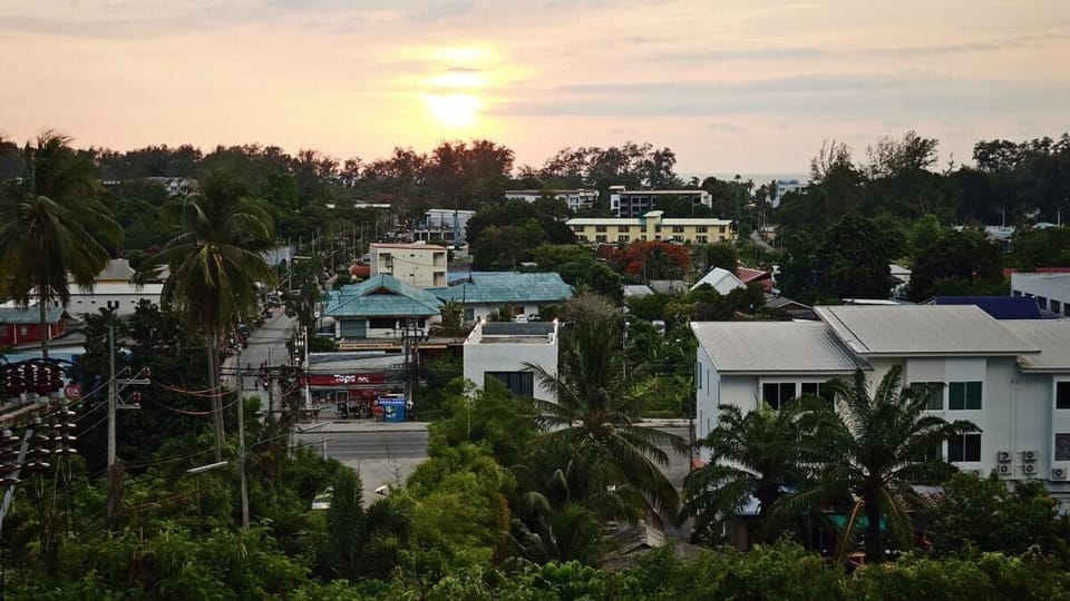 Neighbourhood, City view, Street view, Sunset