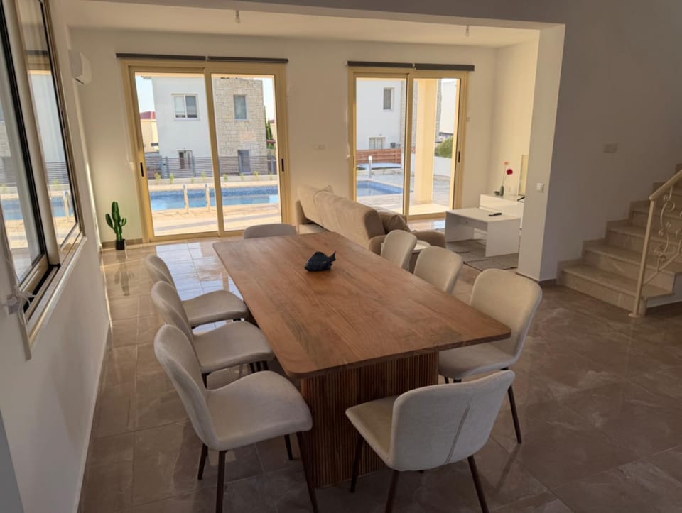 Seaview Villa with Pool and Rooftop House in Tala