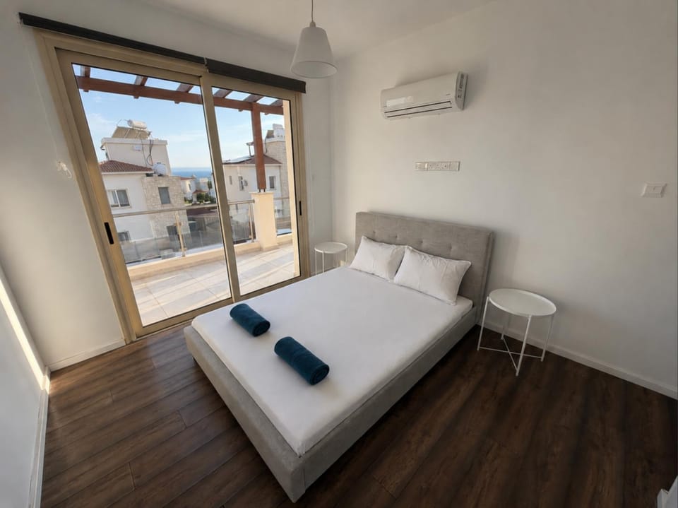 Seaview Villa with Pool and Rooftop House in Tala